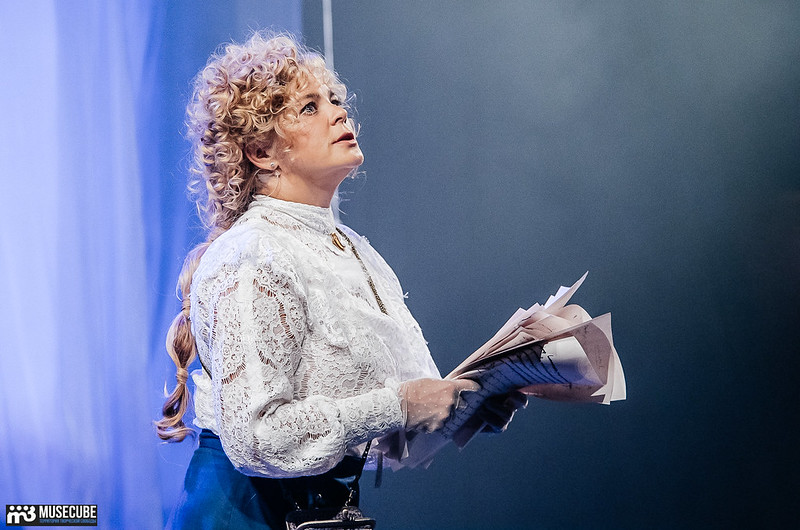 «ОН, ОНА И ЧЕХОВ» Продюсерский центр «Панорама» (Москва)