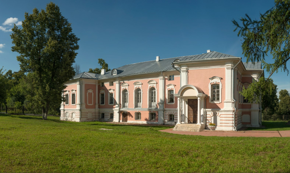 Сборная экскурсия «Дом Васильчиковых-Гончаровых»